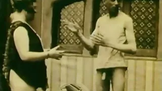 ஒரு தமிழ் செக்ஸ் முழு செக்ஸ் உணர்ச்சிமிக்க பையனின் புண்டையை உறிஞ்சி மாற்றுகிறது
