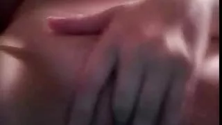 Masseuse குஷ்பு செக்ஸ் படம் fucked naked client வலது மேஜையில்